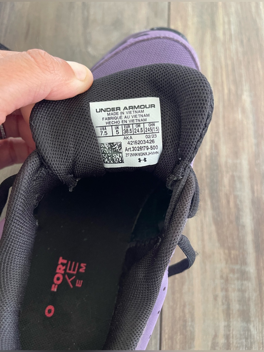 Under Armour Women’s Charged Assert 10 Retro Purple running shoes size US 7.5 - Picture 10 of 14